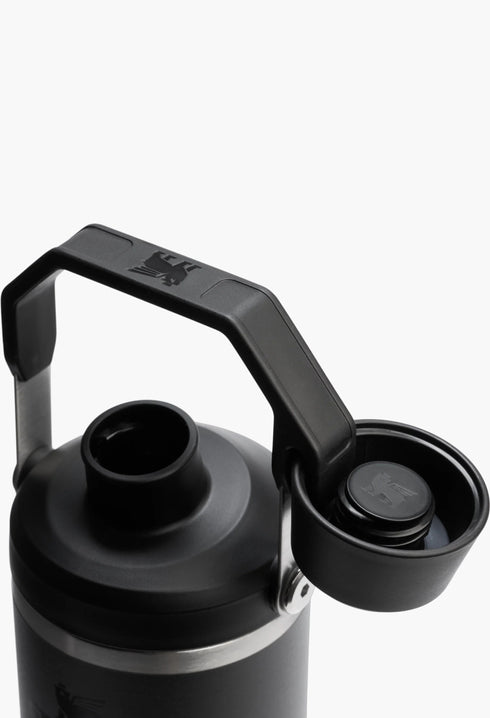 The IceFlow™ Tumbler with Fast Flow Lid